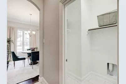 2700 Gladstone Drive, Dallas, TX 75211 - Photo 13