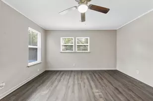 2717 Townsend Dr, Fort Worth, TX 76110 - Photo 27