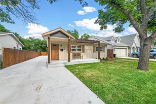 2717 Townsend Dr, Fort Worth, TX 76110 - Photo 3