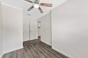 2717 Townsend Dr, Fort Worth, TX 76110 - Photo 19