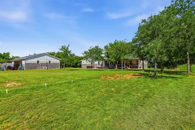 211 E Bay Drive, Bridgeport, TX 76426 - Photo 29