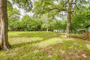 410 Case St, Weatherford, TX 76086 - Photo 39
