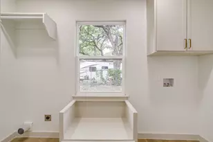 1412 Eagle Dr, Fort Worth, TX 76111 - Photo 29