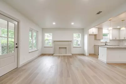 1412 Eagle Drive, Fort Worth, TX 76111 - Photo 7