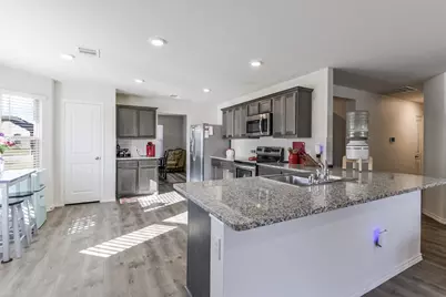 512 Woodhaven Drive, Waxahachie, TX 75165 - Photo 9