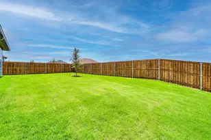 1424 Avondale Ct, Celina, TX 75009 - Photo 25