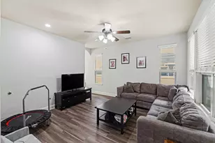 1229 Hayden Ln, Savannah, TX 76227 - Photo 5