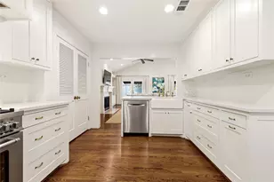 8115 Chadbourne Rd, Dallas, TX 75209 - Photo 15
