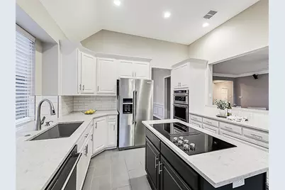 800 Coralberry Drive, McKinney, TX 75072 - Photo 9
