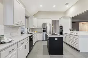 800 Coralberry Dr, McKinney, TX 75072 - Photo 7