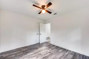 2513 Janice Ln, Fort Worth, TX 76112 - Photo 23