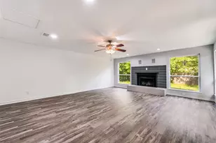 2513 Janice Ln, Fort Worth, TX 76112 - Photo 13