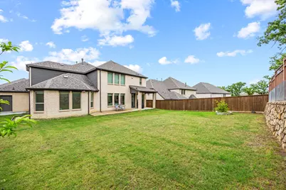 10736 Smoky Oak Trail, Argyle, TX 76226 - Photo 3