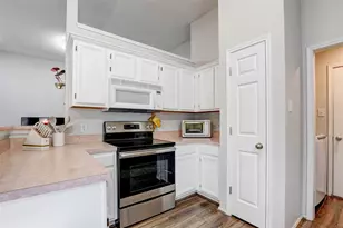 444 Woodridge Dr, Keller, TX 76248 - Photo 9