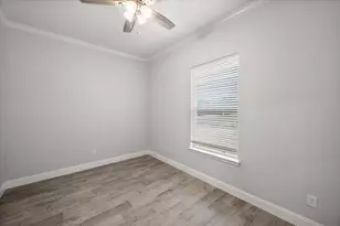 2354 Spg Pk Blvd, Arlington, TX 76016 - Photo 9