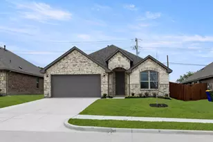 107 Whistling Duck Dr, Balch Springs, TX 75181 - Photo 1
