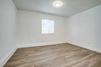 117 Heather Drive, Garland, TX 75042 - Photo 5