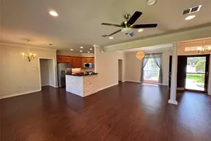 1128 Heatherwood, Hewitt, TX 76643 - Photo 7