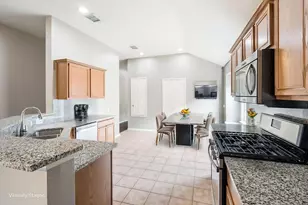 12152 Tacoma Ridge Dr, Fort Worth, TX 76244 - Photo 9