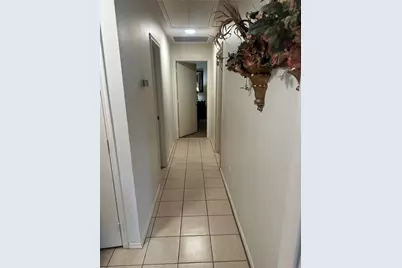 916 Algonquin Drive, Dallas, TX 75217 - Photo 9