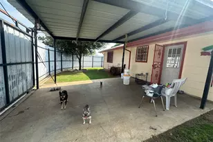 916 Algonquin Dr, Dallas, TX 75217 - Photo 13