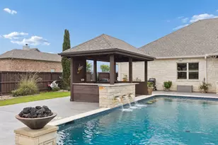 2009 Lakeshore Dr, Cleburne, TX 76033 - Photo 31