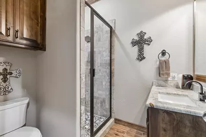 2009 Lakeshore Drive, Cleburne, TX 76033 - Photo 15