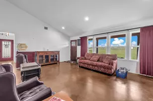 5500 County Rd 302, Grandview, TX 76050 - Photo 7