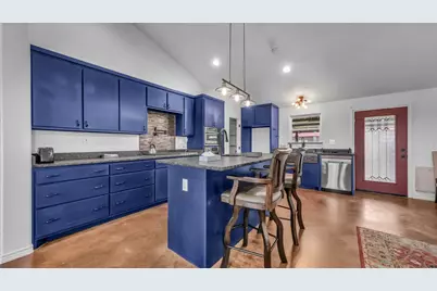 5500 County Road 302, Grandview, TX 76050 - Photo 11