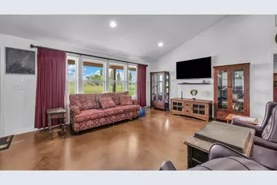 5500 County Road 302, Grandview, TX 76050 - Photo 5