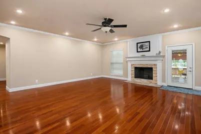 5660 Veal Station Road, Weatherford, TX 76085 - Photo 11