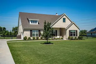 1509 Horseshoe Ct, Justin, TX 76247 - Photo 3