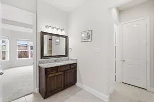 12854 Lourdes Ln, Frisco, TX 75035 - Photo 17