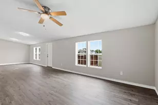 8621 Meadow Way Ln, Alvarado, TX 76009 - Photo 9