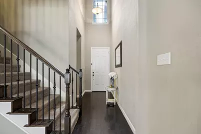 404 Dublin Street, Lewisville, TX 75067 - Photo 9