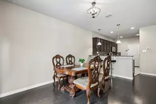 404 Dublin St, Lewisville, TX 75067 - Photo 7