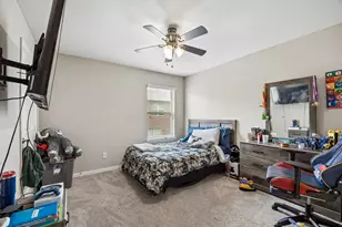 404 Dublin St, Lewisville, TX 75067 - Photo 13