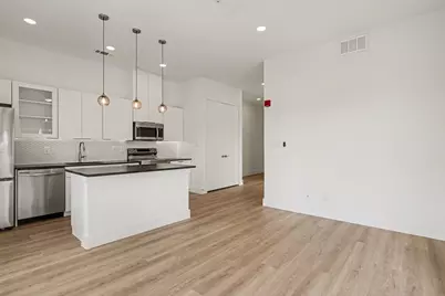 2217 N Fitzhugh Avenue #302, Dallas, TX 75204 - Photo 23