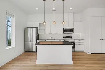 2217 N Fitzhugh Avenue #302, Dallas, TX 75204 - Photo 25