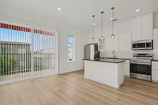 2217 N Fitzhugh Ave, Dallas, TX 75204 - Photo 17