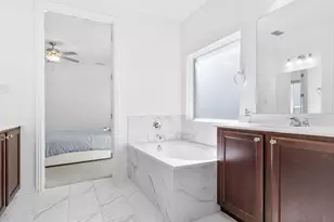 803 Brenda Dr, Mansfield, TX 76063 - Photo 17