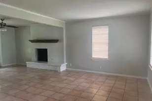 3506 Bangor Ct E, Irving, TX 75062 - Photo 3