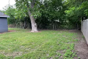 401 S McEntire Ct, White Settlement, TX 76108 - Photo 33