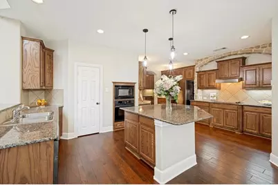 10172 Bowling Green Drive, Frisco, TX 75035 - Photo 7