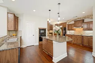 10172 Bowling Green Dr, Frisco, TX 75035 - Photo 7
