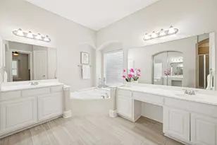 10172 Bowling Green Dr, Frisco, TX 75035 - Photo 15