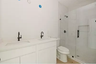 2219 E Ann Arbor Avenue, Dallas, TX 75216 - Photo 9