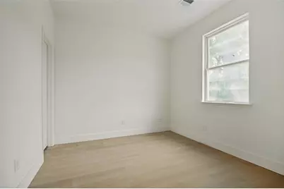 2219 E Ann Arbor Avenue, Dallas, TX 75216 - Photo 3
