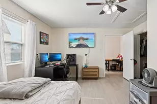 2106 Avalon Ln, Arlington, TX 76014 - Photo 31