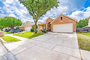 1010 Loblolly Pine Dr, Arlington, TX 76012 - Photo 3